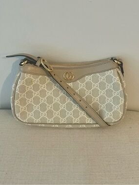Gucci Cream Ophidia Shoulder Bag